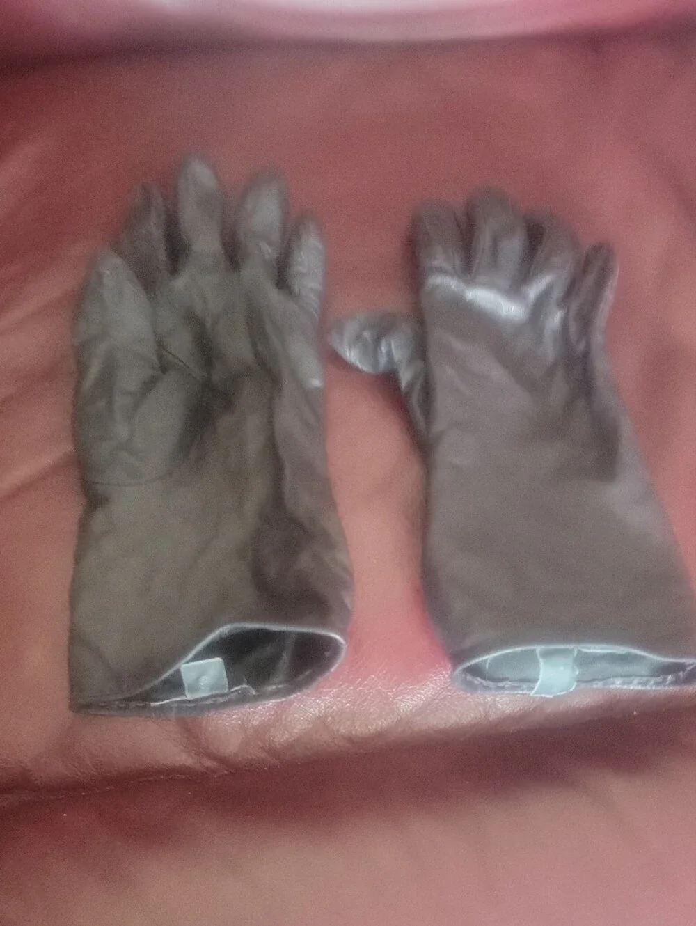 Classic Black Unlined Leather Gloves